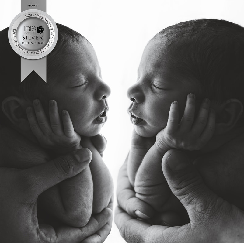 Newborn award winning photographer| Christchurch